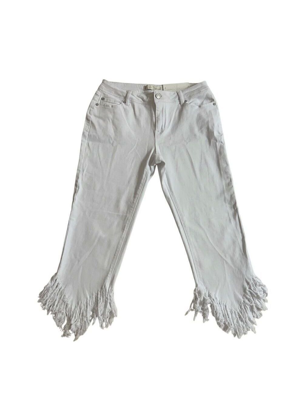 Cato Est 1946 Denim fringe White Capri Denim size 8
